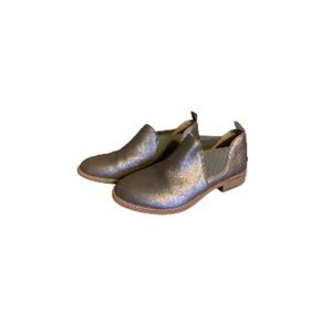 🆕 Clarks Metallic Leather Shoes - Women’s Size 7
